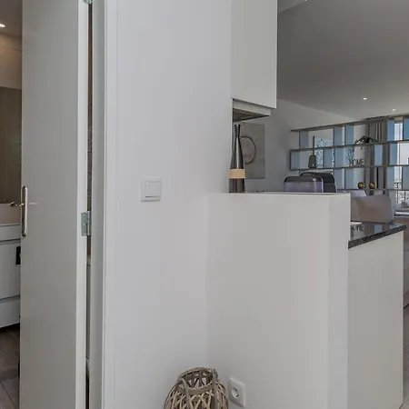 Oakland W/ Sea View By Lovelystay Apartamento Portimão
