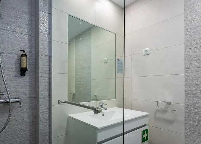 Oakland W/ Sea View By Lovelystay Apartment