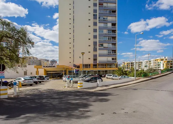 Apartment Oakland W/ Sea View By Lovelystay Portimão