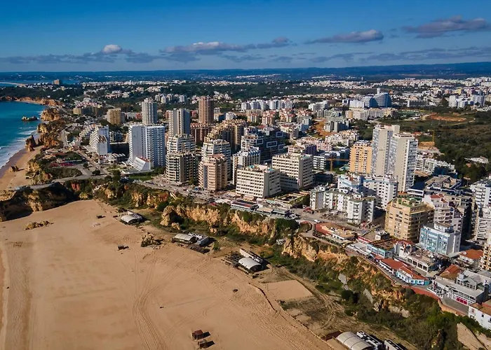 Apartment Oakland W/ Sea View By Lovelystay Portimão