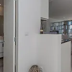 Oakland W/ Sea View By Lovelystay Апартаменты Портиман