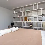 Oakland W/ Sea View By Lovelystay *