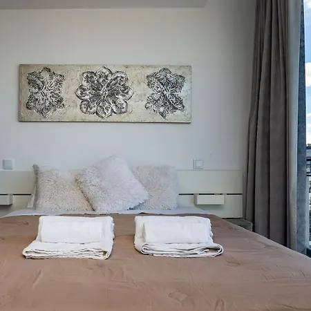 Oakland W/ Sea View By Lovelystay *